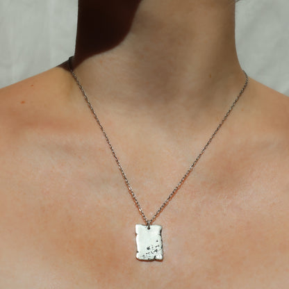 Distressed Pendant Necklace